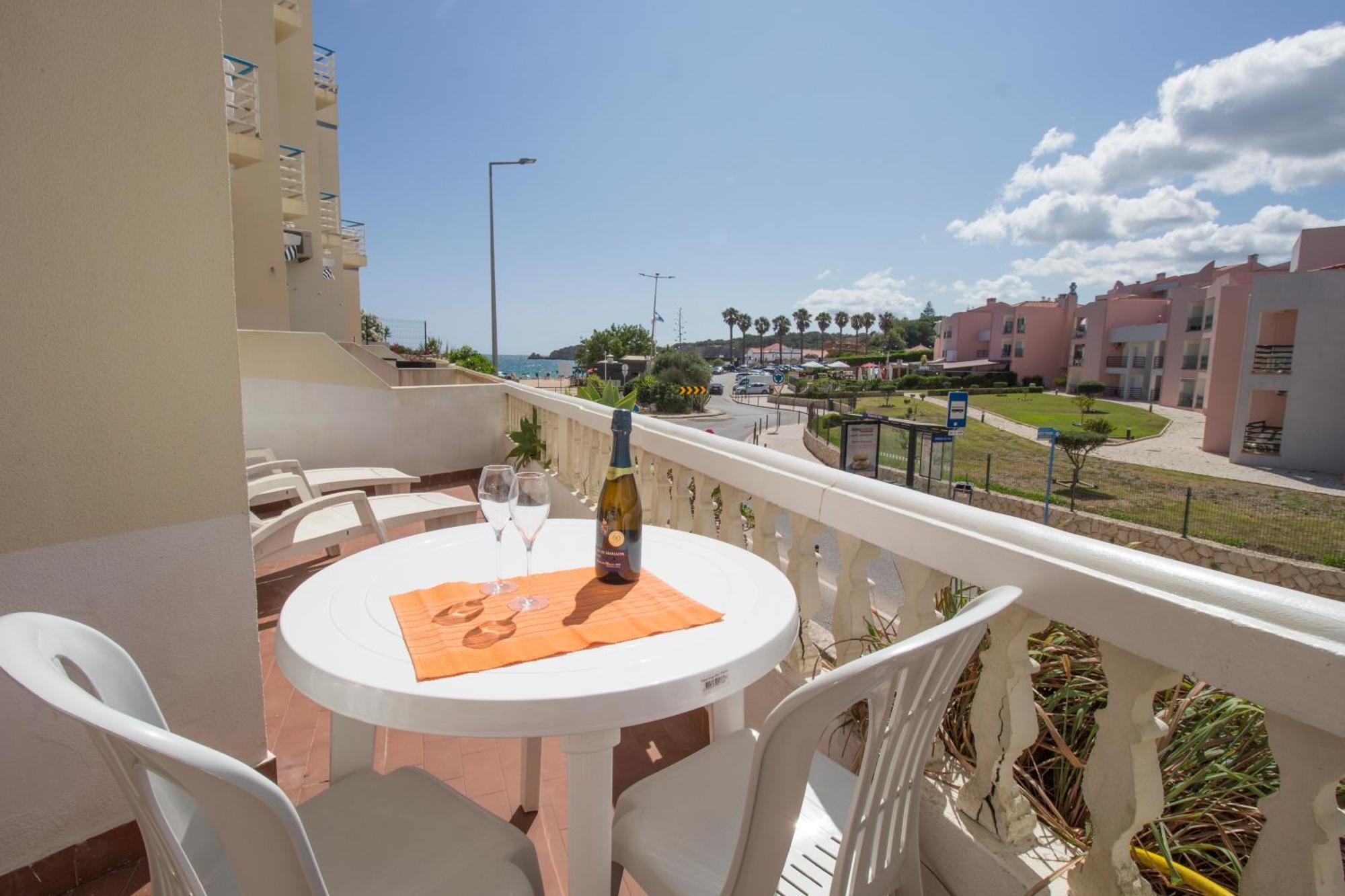 Sunset Vau Apartment Портиман Екстериор снимка